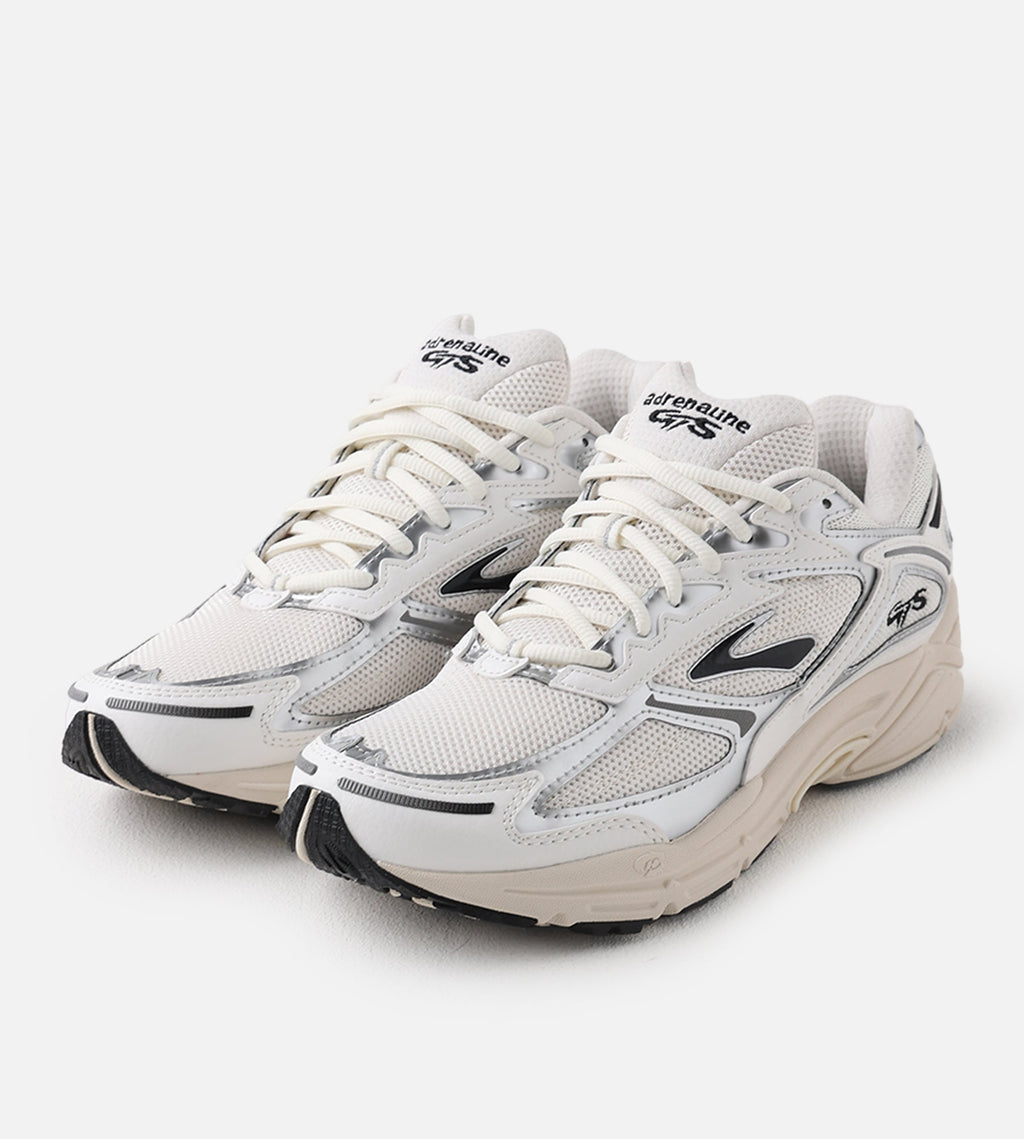 Brooks Adrenaline GTS 4 Coconut Milk Silver Eggnog