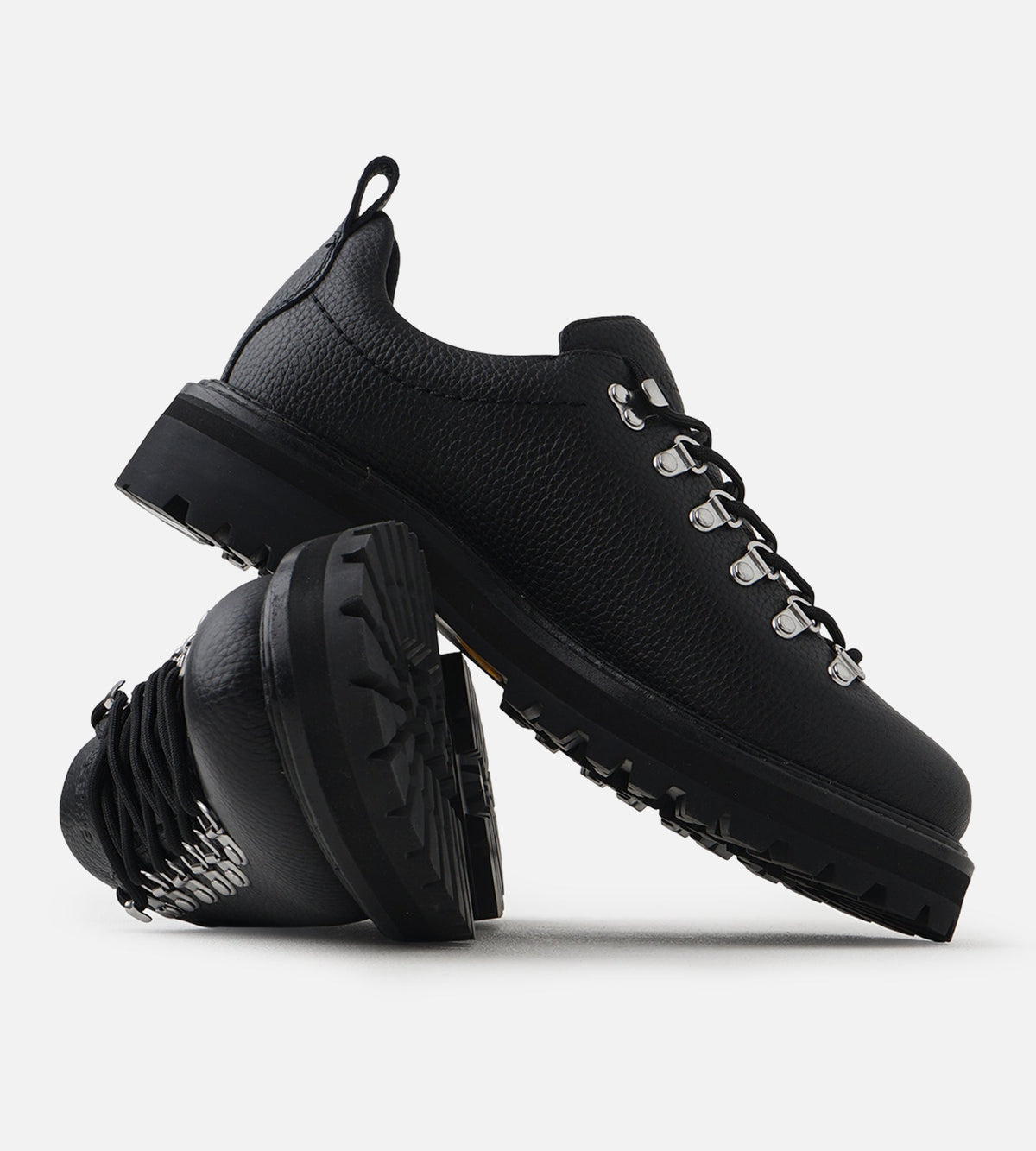 G.H. Bass Mason Hiker Lo Black Textured Lthr