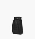 D__b__™ Hugger Washbag Black Out